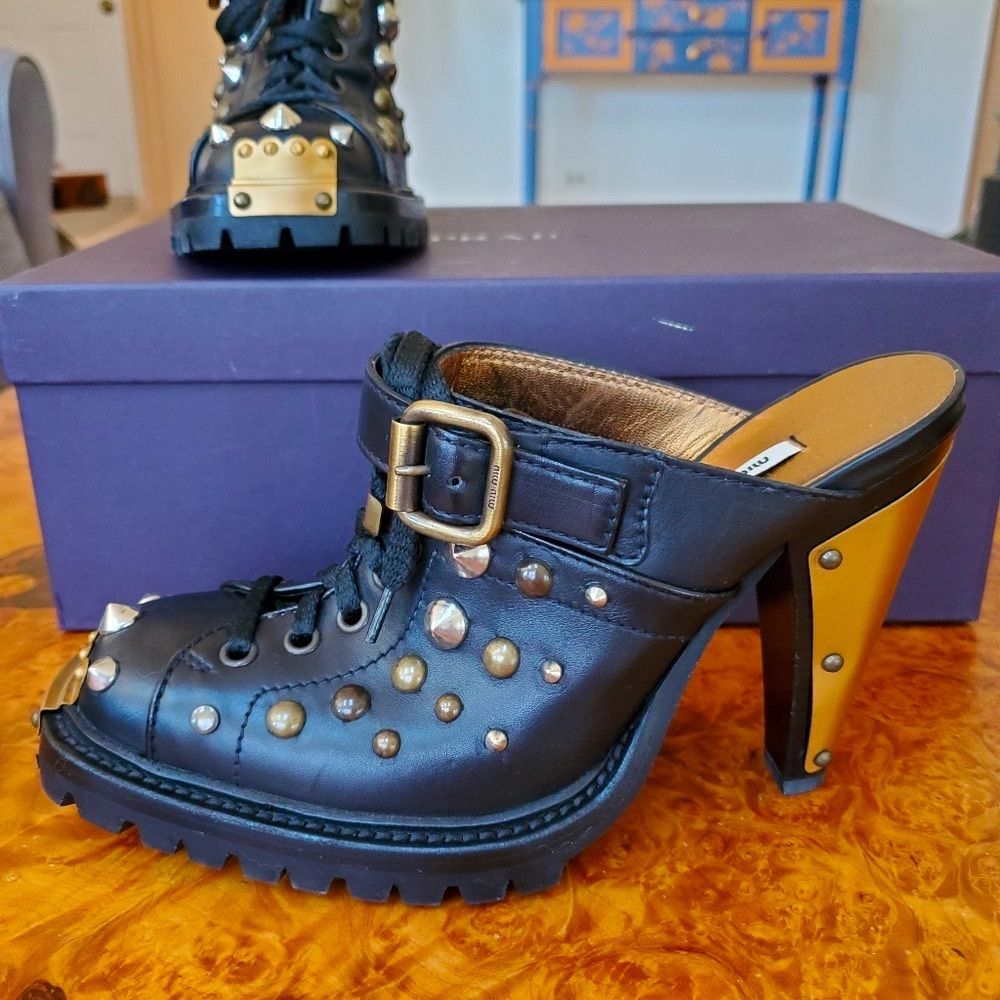 NWT MIU MIU by PRADA Studded Black Leather Mules